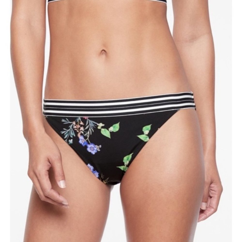 Athleta Gold Coastal Banded Bottom Women’s size M - Picture 7 of 7